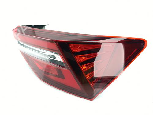 Right taillight SKODA KAROQ (NU7, ND7) 2.0 TDI | BP29401302C35 