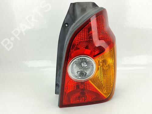 Used Right taillight HYUNDAI TERRACAN (HP) [2001-2008]  26029939