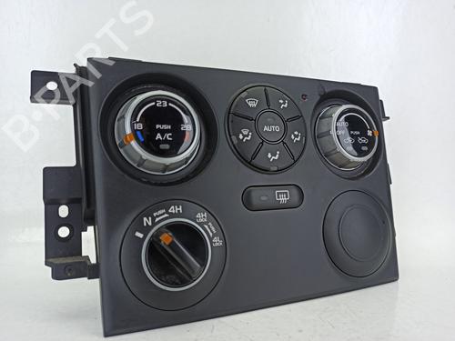Used Climate control SUZUKI GRAND VITARA II (JT, TE, TD) 1.9 DDiS All-wheel Drive (JT419, TD44, JB419WD, JB419XD,... (129 hp) 13335648