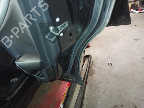 Used Rear right lock MERCEDES-BENZ C-CLASS (W204) [2007-2015]  26547861