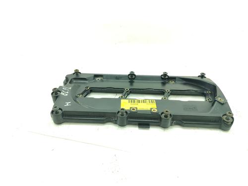 Used Valve cover VW TOUAREG (7LA, 7L6, 7L7) 3.0 V6 TDI (225 hp) 30103606