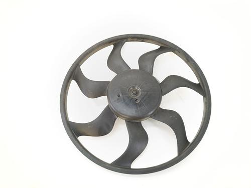 radiator-fan-nissan-juke-f16_-2019-38198570 main image