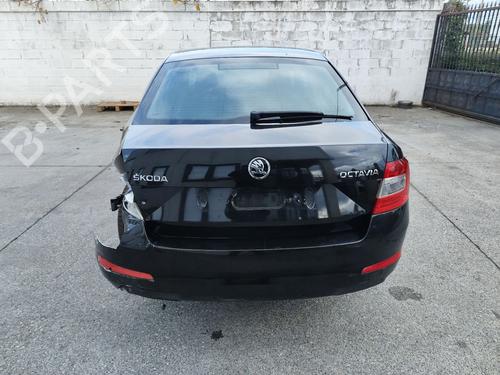 Brugte SKODA OCTAVIA III (5E3, NL3, NR3) 1.6 TDI (110 hp) 4382310