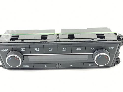 Used Climate control SEAT ARONA (KJ7, KJP) 1.0 TSI (95 hp) 32417124