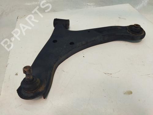 Used Left front suspension arm SUZUKI GRAND VITARA II (JT, TE, TD) 1.9 DDiS All-wheel Drive (JT419, TD44, JB419WD, JB419XD,... (129 hp) 9296845