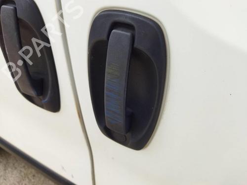 Used Front right exterior door handle FIAT FIORINO Box Body/MPV (225_) 1.3 D Multijet (225BXD1A, 225BXB1A, 225BXB11) (75 hp) 13335349