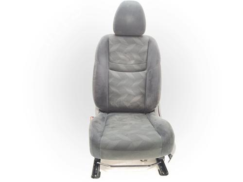 Asiento delantero izquierdo Asiento delantero izquierdo NISSAN X-TRAIL III (T32_, T32R, T32RR) 1.6 dCi (T32) (130 hp) 37415445 37415445