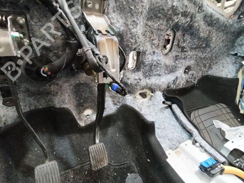 Used Break pedal Break pedal 38801065 38801065