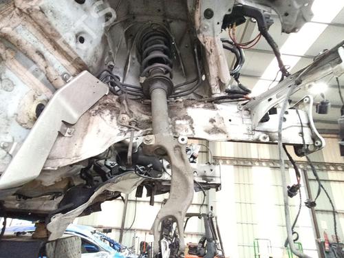 Used Right front shock absorber Right front shock absorber 37664826 37664826
