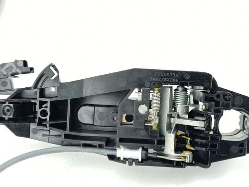 Front left lock PEUGEOT 208 II (UB_, UP_, UW_, UJ_) 1.2 PureTech 75 | BP30277415C98