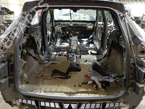 Gummiliste Gummiliste PEUGEOT 3008 II SUV (MC_, MR_, MJ_, M4_) 1.6 PureTech 180 (M45GFR, M45GFU) (181 hp) 37486808 37486808