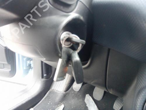 Used Ignition barrel FIAT BRAVO II (198_) 1.9 D Multijet (198AXB1A) (120 hp) 13333375