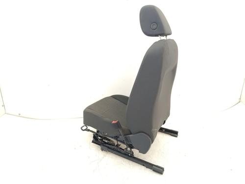 Right front seat VW CADDY V Box Body/MPV (SBA, SBH) 2.0 TDi | BP27201203C16 - Image 4