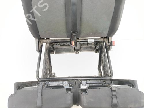 Right front seat VW CRAFTER Van (SY_, SX_) 2.0 TDI FWD (SYB, SYC, SYD) | BP39880815C16 - Image 3