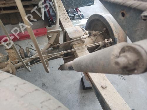 Used Left rear shock absorber NISSAN PICK UP (D22) 2.5 Di 4WD (133 hp) 26559607