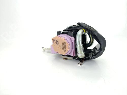 Sikkerhedssele bag højre Sikkerhedssele bag højre 38048086 38048086