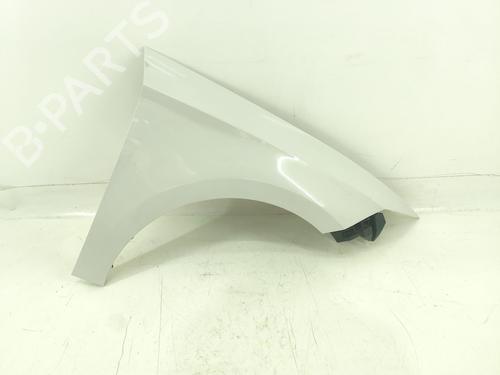 Used Left front fenders SEAT LEON (5F1) 1.5 TGi (131 hp) 30273855