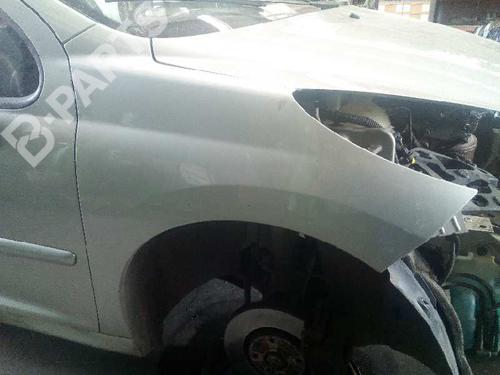 Used Right front fenders Right front fenders PEUGEOT 207 (WA_, WC_) 1.6 16V (109 hp) 9040188 9040188