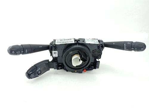 Used Switch Switch PEUGEOT 2008 II (UD_, US_, UY_, UJ_, UR_, UC_) 1.2 PureTech 100 (USHNK) (101 hp) 32043806 32043806