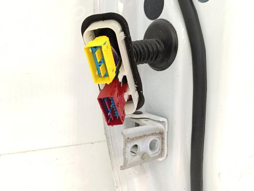 Right front door PEUGEOT 308 II (LB_, LP_, LW_, LH_, L3_) 1.5 BlueHDi 130 | BP27202498C3