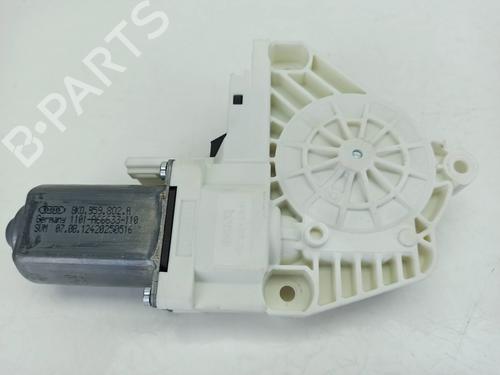 Used Right front window motor AUDI A4 B8 (8K2) 2.0 TDI (143 hp) 10561557