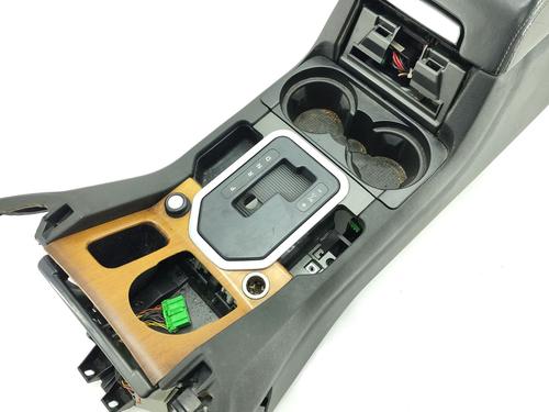 Middle console LAND ROVER DISCOVERY IV (L319) 3.0 TD 4x4 | BP37074064I22 - Image 4