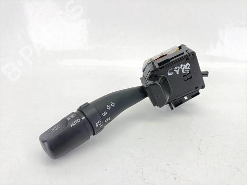 Used Headlight switch KIA SPORTAGE II (JE_, KM_) 2.0 CRDi 4WD (140 hp) 25877765