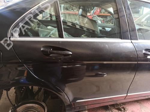Used Right rear door MERCEDES-BENZ C-CLASS (W204) [2007-2015]  26547872