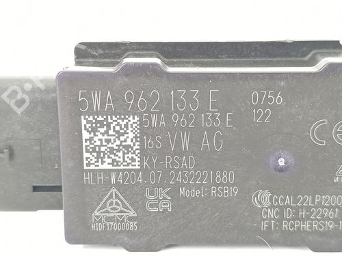 Antenne/Base AUDI A3 Sportback (8YA, 8YF) 35 TFSI Mild Hybrid | BP35787992C140 - Image 3