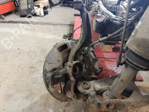 Used Right front steering knuckle LAND ROVER RANGE ROVER SPORT I (L320) 3.6 D 4x4 (272 hp) 30383378