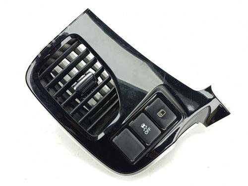 Used Air vent MITSUBISHI OUTLANDER III (GG_W, GF_W, ZJ, ZL, ZK) Plug-in Hybrid (GG2W) (200 hp) 28489605