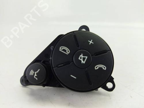 Used Steering wheel controls MERCEDES-BENZ C-CLASS (W204) [2007-2015]  8944392
