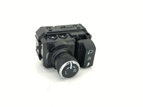 Commande retroviseurs TOYOTA COROLLA Hatchback (_E21_, _EA1_, _EH1_) [2018-2026]  31939528