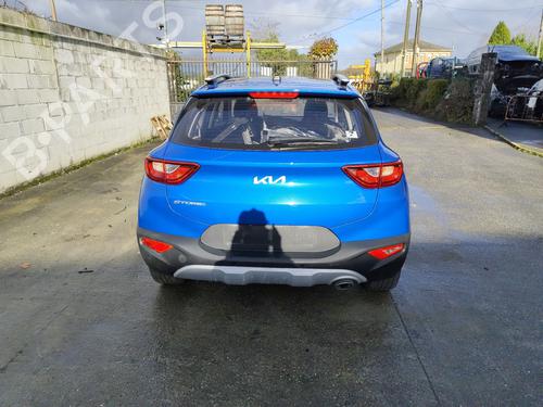 Forra trás esquerda KIA STONIC (YB) 1.2 CVVT | BP31939942C60