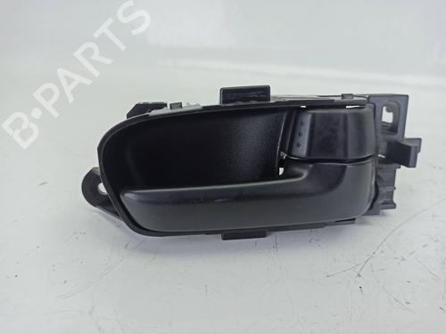Used Front right interior door handle SUZUKI GRAND VITARA II (JT, TE, TD) 1.9 DDiS All-wheel Drive (JT419, TD44, JB419WD, JB419XD,... (129 hp) 9971647