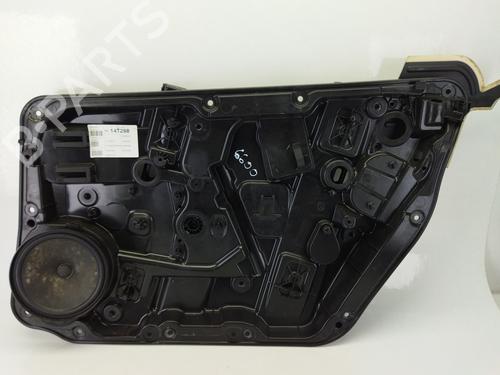 Used Front right window mechanism MERCEDES-BENZ A-CLASS (W176) [2012-2018]  8945418