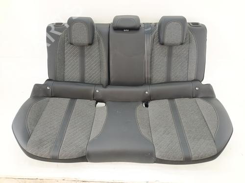 Used Rear seat PEUGEOT 2008 II (UD_, US_, UY_, UJ_, UR_, UC_) 1.2 PureTech 100 (USHNK) (101 hp) 31996853