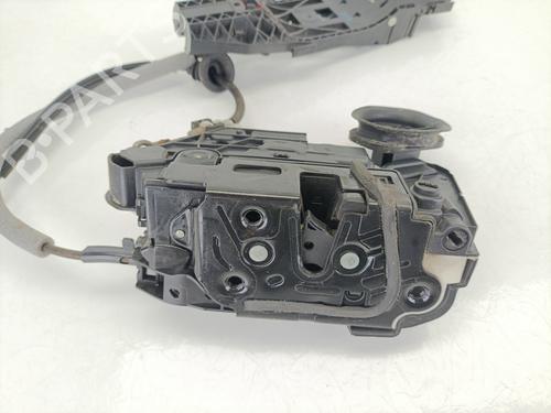 Rear right lock VW GOLF VI (5K1) 2.0 TDI | BP25877194C99 