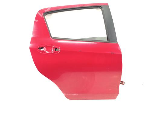 Porte arrière droite TOYOTA YARIS (_P13_) 1.5 Hybrid (NHP130_, NHP130) (101 hp) 31330348