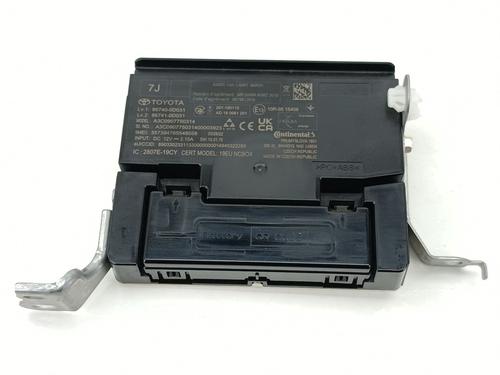 Used Electronic module Electronic module TOYOTA YARIS (_P21_, _PA1_, _PH1_) 1.5 (MXPA11) (125 hp) 32694907 32694907