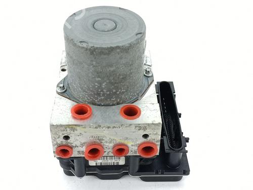 Used ABS pump LAND ROVER RANGE ROVER SPORT I (L320) 3.6 D 4x4 (272 hp) 30460024