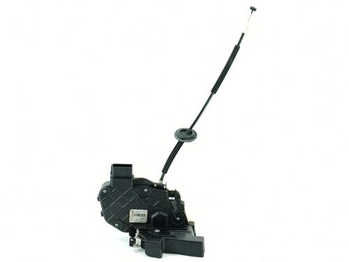 front-left-lock-land-rover-discovery-iv-l319-2009-2010-2011-2012-2013-2014-2015-2016-2017-2018-37073945 main image