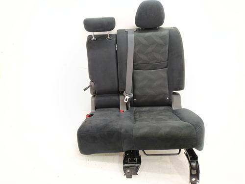 Asientos traseiros Asientos traseiros NISSAN X-TRAIL III (T32_, T32R, T32RR) 1.6 dCi (T32) (130 hp) 37415447 37415447