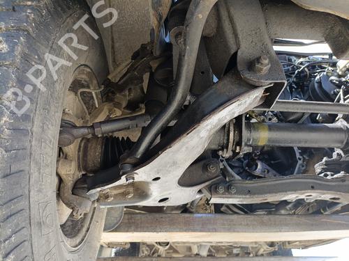 Used Right front suspension arm HYUNDAI GALLOPER II (JK-01) 2.5 TD intercooler (99 hp) 26547474