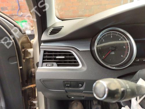 Used Air vent PEUGEOT 508 I (8D_) 2.0 HDi (140 hp) 28952114