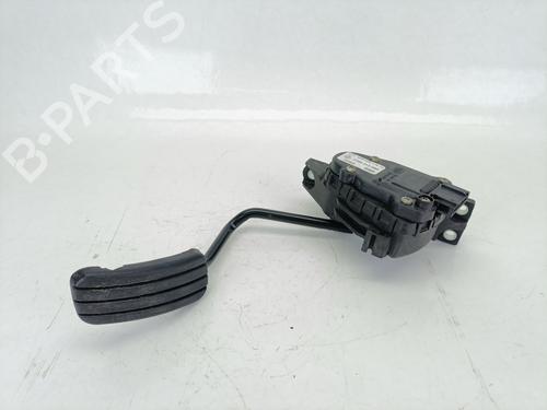 Used Pedal RENAULT TRAFIC II Van (FL) 2.5 dCi 135 (FL0D) (135 hp) 25877125