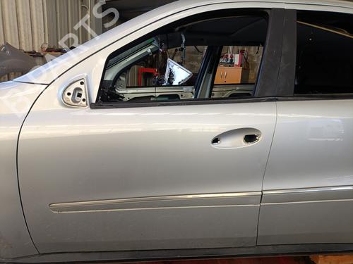 Used Left front door MERCEDES-BENZ M-CLASS (W164) ML 320 CDI 4-matic (164.122) (224 hp) 26547566