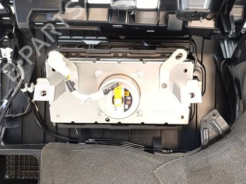 Dashboard TOYOTA COROLLA Saloon (_E21_) 1.8 VVTi Hybrid (ZWE211, MZEA12) | BP38013179C46 - Image 10