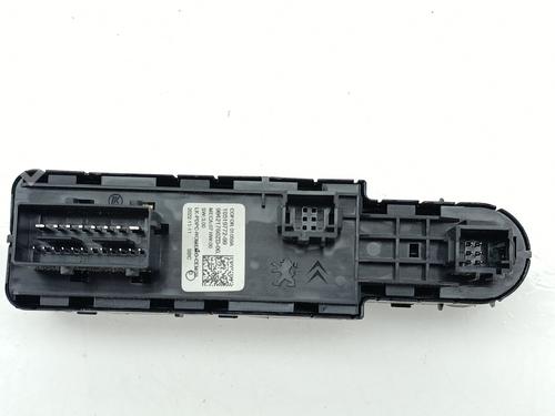 Left front window switch OPEL CORSA F (P2JO) 1.2 (68) | BP38560062I27 - Image 3