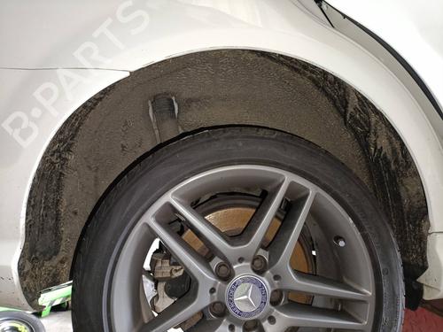 Used Wheel arch MERCEDES-BENZ C-CLASS (W204) C 220 CDI (204.002) (170 hp) 26547942